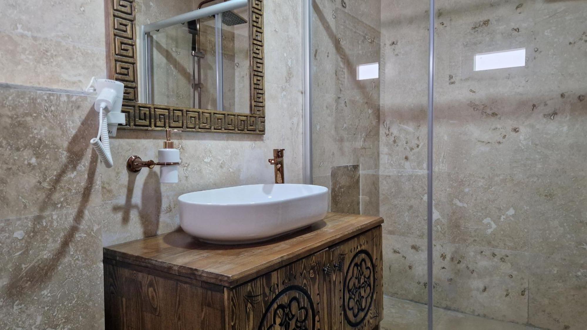 Elite Rose Cappadocia Hotel อุตชิซาร์ ภายนอก รูปภาพ