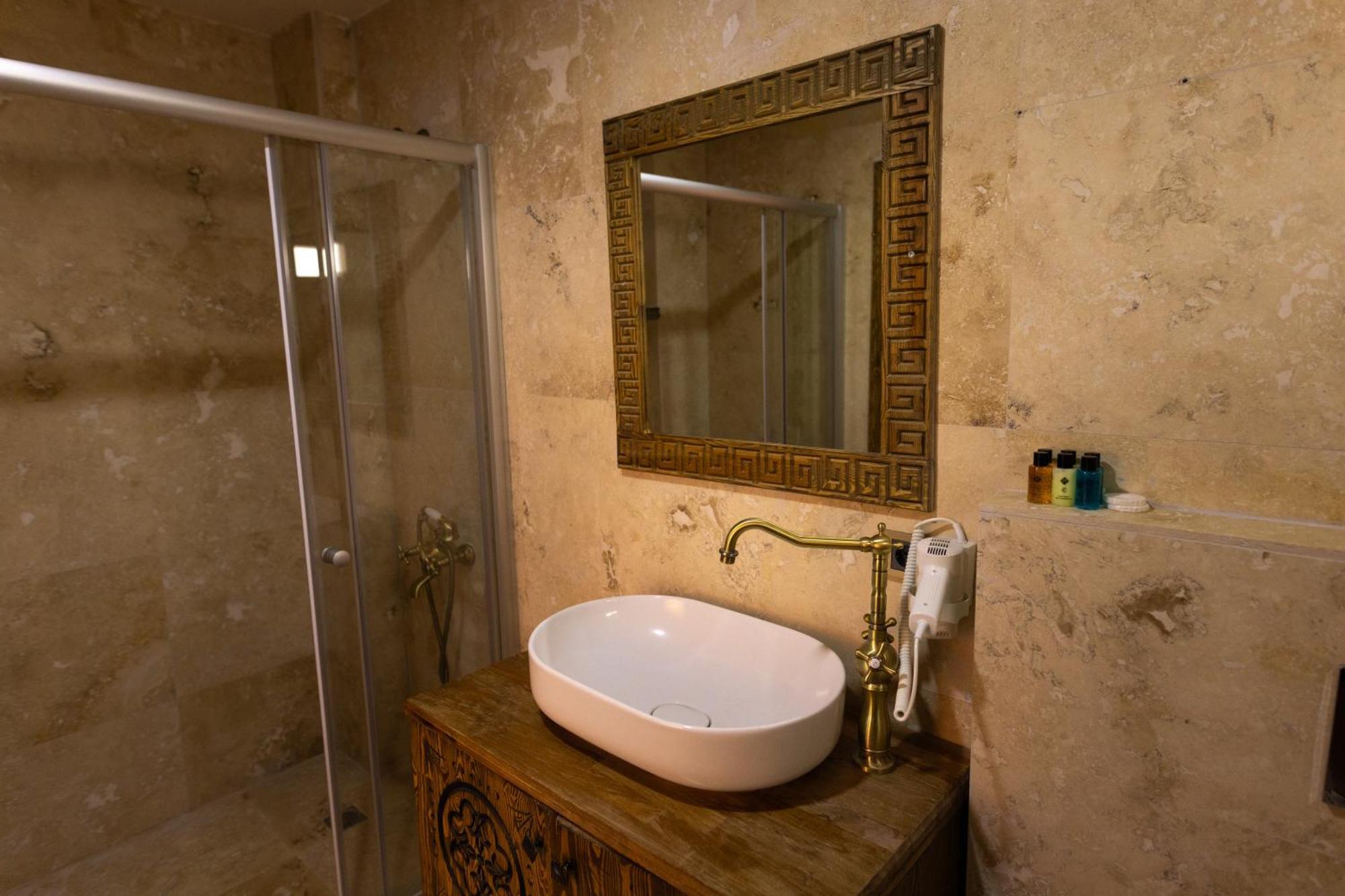 Elite Rose Cappadocia Hotel อุตชิซาร์ ภายนอก รูปภาพ